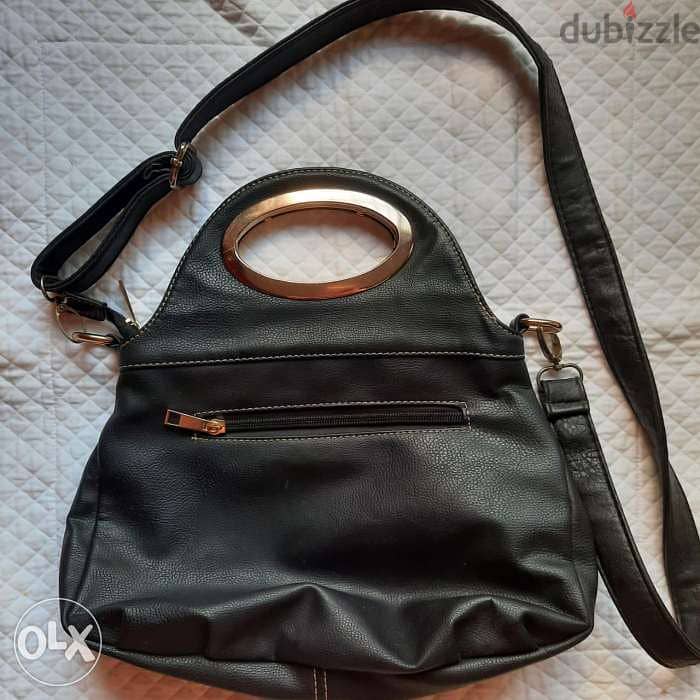 جزدان جلد جميل من الكويت 1