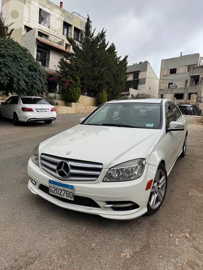 Mercedes-Benz C-Class 2011