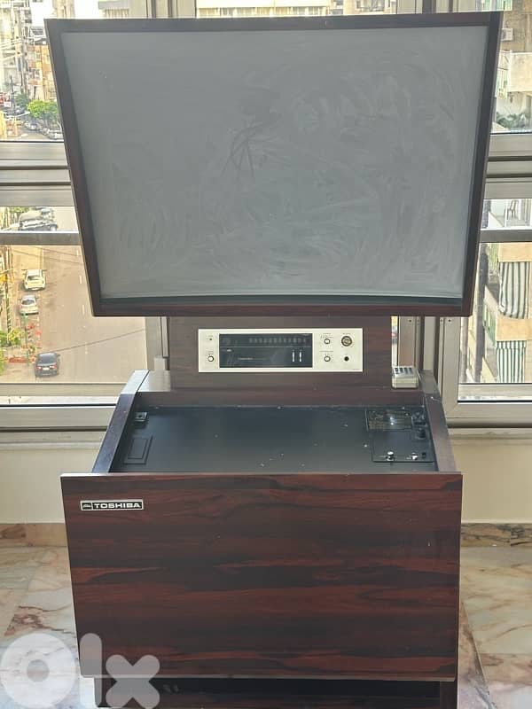 Toshiba projection TV 2