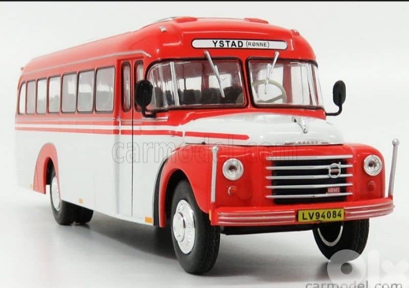 Volvo B375 Bus 1957 diecast car model 3