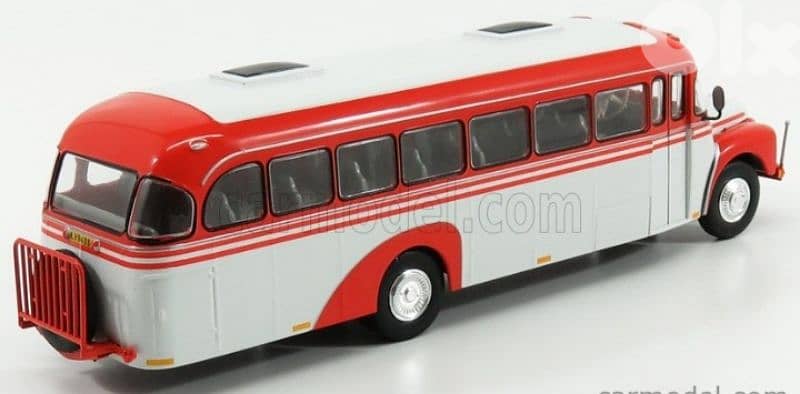 Volvo B375 Bus 1957 diecast car model 4