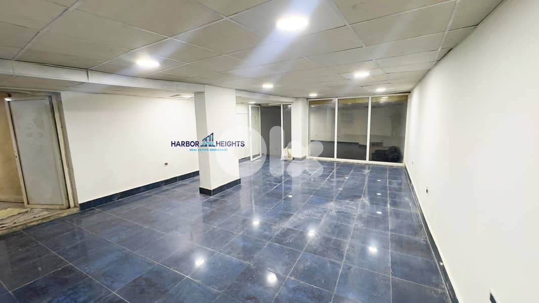 Shop for rent in hamra محل للإيجار في الحمرا 0