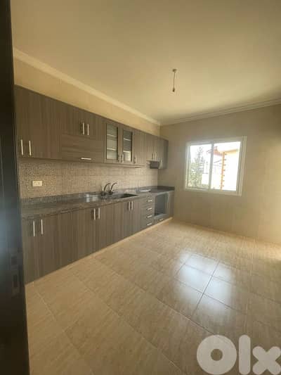 Apartment for sale in Adonis