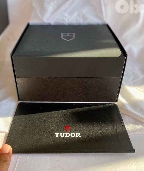 New TUDOR Black Bay Chronograph, Blue Dial, 41mm, Men's Watch 8