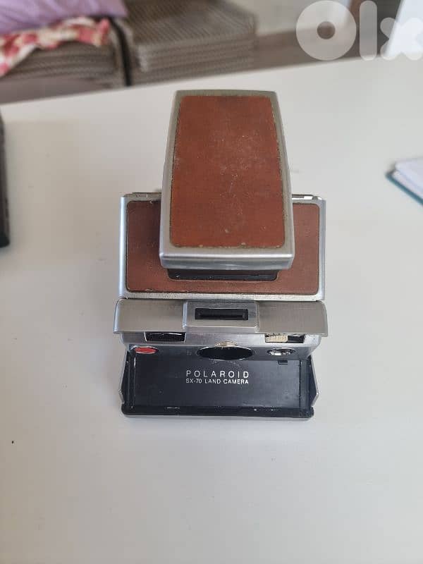 vintage Polaroid SX-70 Land Camera 1