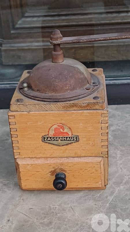 antique 7