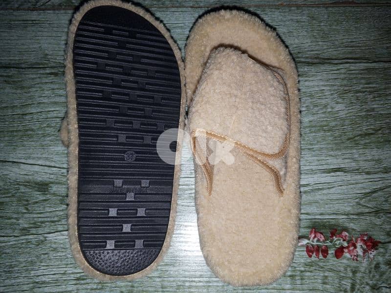 new women's slippers 1