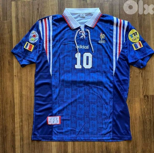 France Euro 1996 Zidane 10 and Badges 0