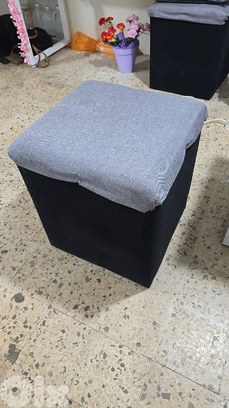2 sofa + 4 pouf 2