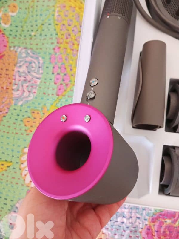 Dyson Supersonic hairdryer 1