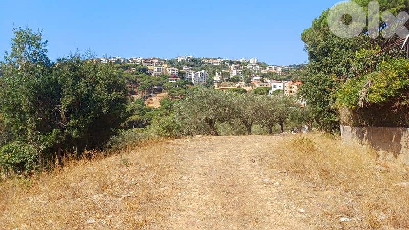 lands for sale in Broumana أرض للبيع في برمانا 2