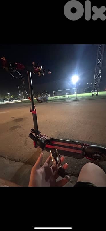 Electric scooter
