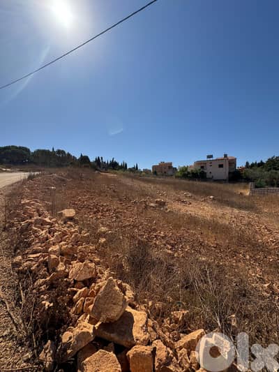 عقار للبيع في ميفدون النبطية - Land for Sale in Mayfadoun Nabatieh