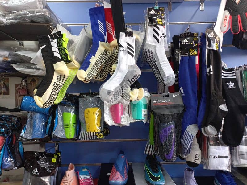 football and grips socks  and socks original 0