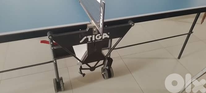 ping-pong table outdoor