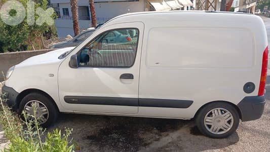 رينو كانجو 2008