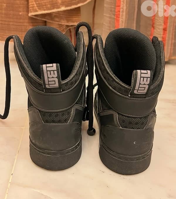 Marc by Marc Jacob size 37 3