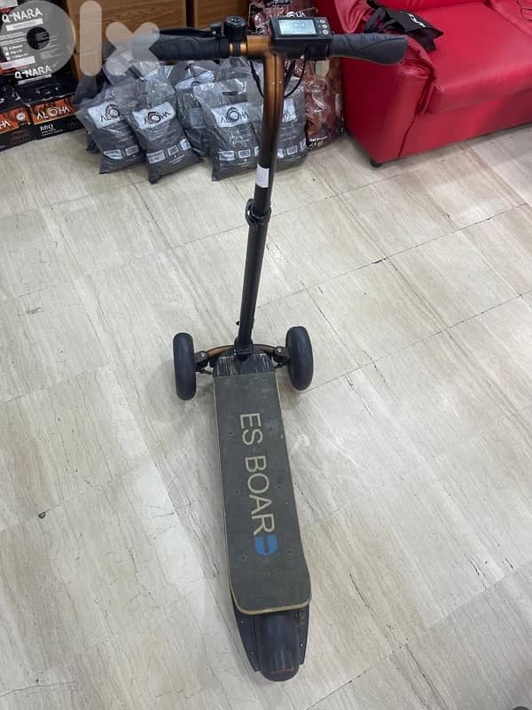 Es board scooter electric great condition 3