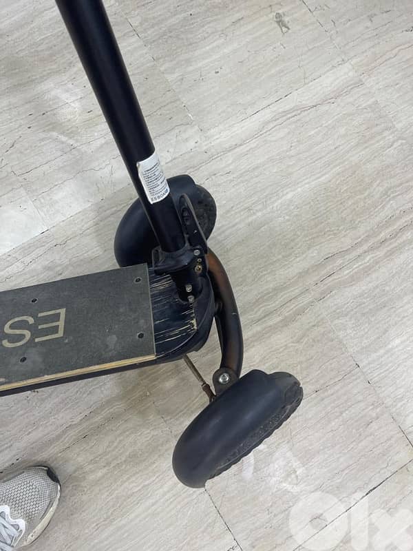 Es board scooter electric great condition 12