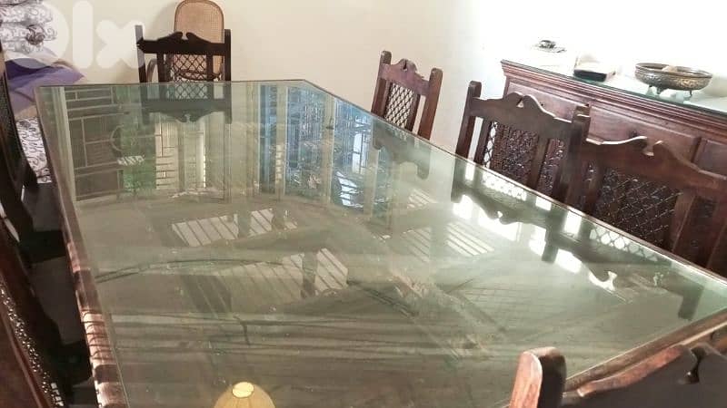 Antique Dining room with 8 chairs and dressoir 2