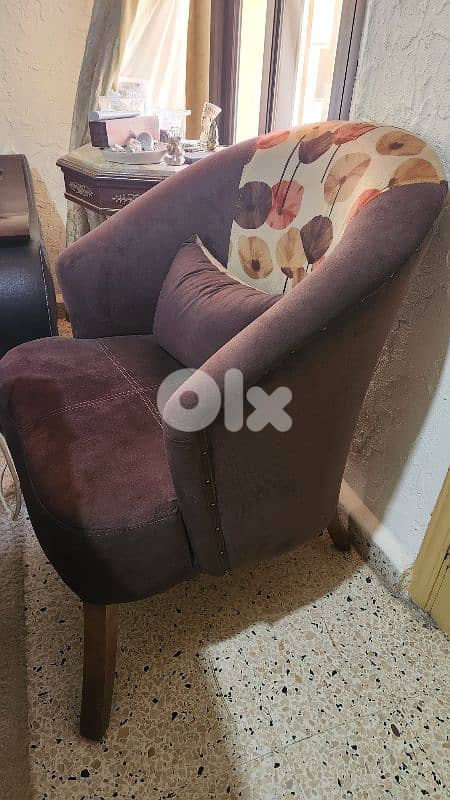 Living room used furniture 4