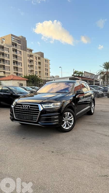 Audi Q7 2016 0