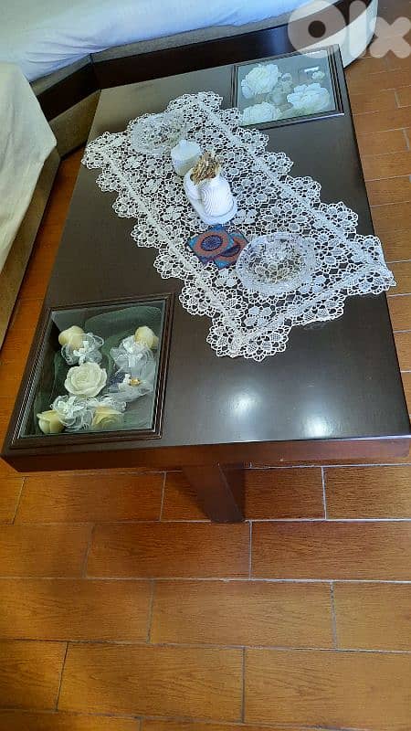 Brown Table - Zein Wood - MOBILIA 3