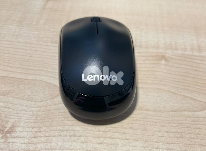 Lenovo 100 Wireless Desktop Keyboard + Optical Mouse Combo 3