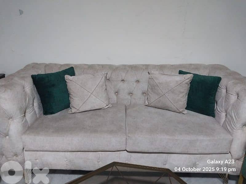 صالون للبيع شبه جديد 2