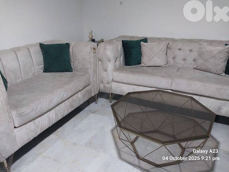 صالون للبيع شبه جديد 6