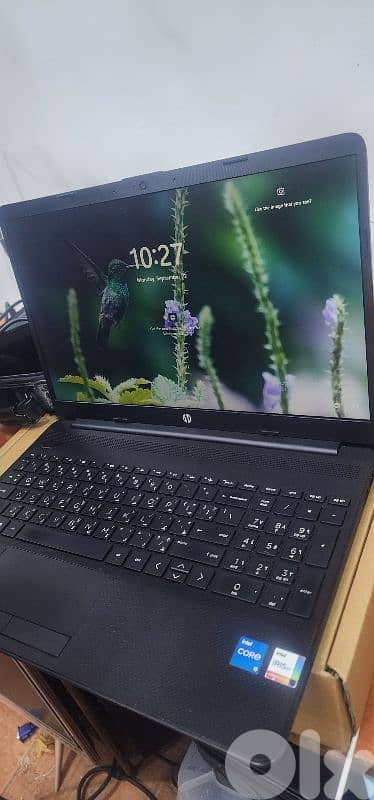 hp i5 11th/ Ram 8 / 512 / iris