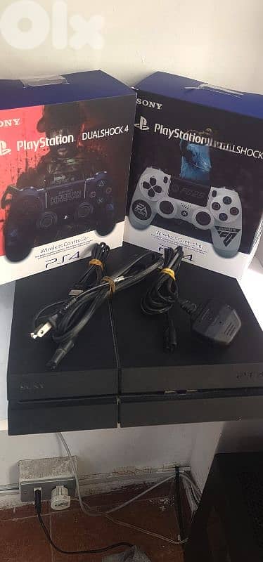 PS4 1Tb 0