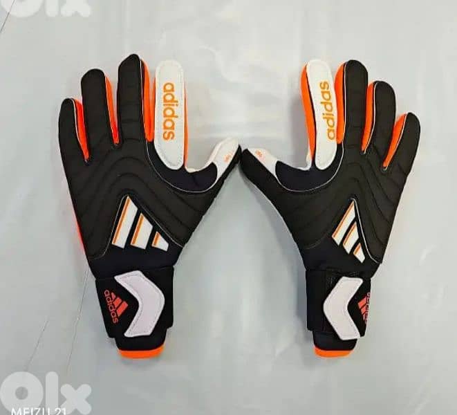 football and gloves shoes original nike w adidas w puma كفوف كرة قدم 0