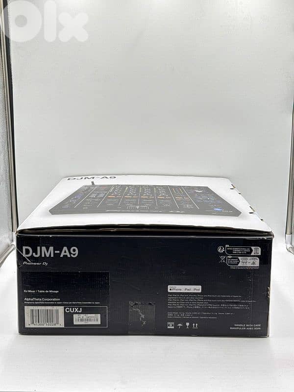 Pioneer DJM-A9 4-Channel Professional 0
