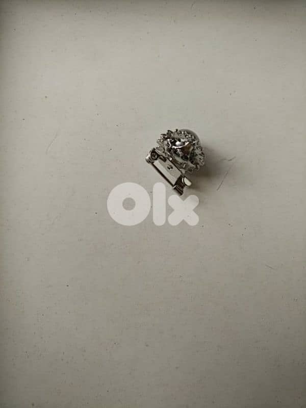 Very small strass pearl brooch - Not Negotiable 1