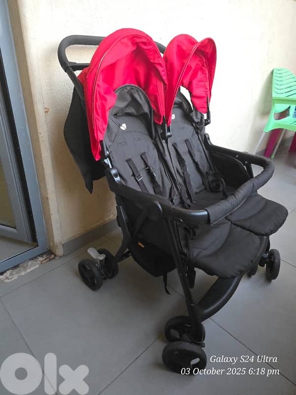 Double Stroller 0