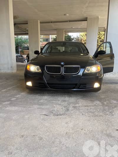 BMW E90 3-Series 2006