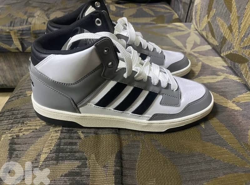 OriginalAdidas Rapid Court Mid trainers 1