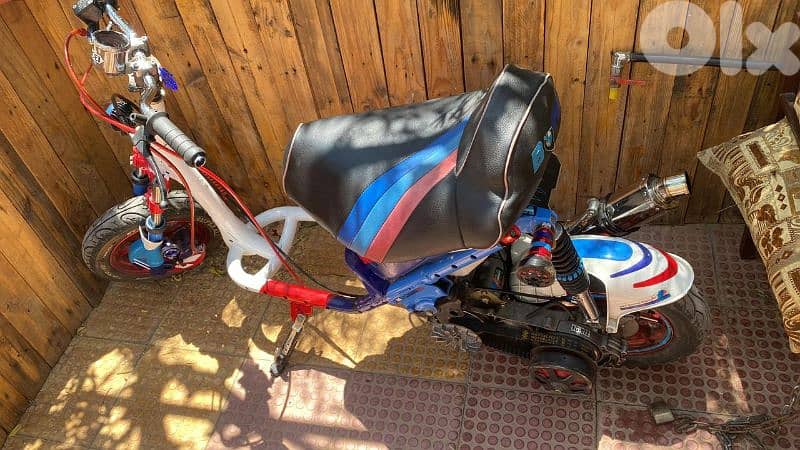 Motorcycle mal8ome full 1