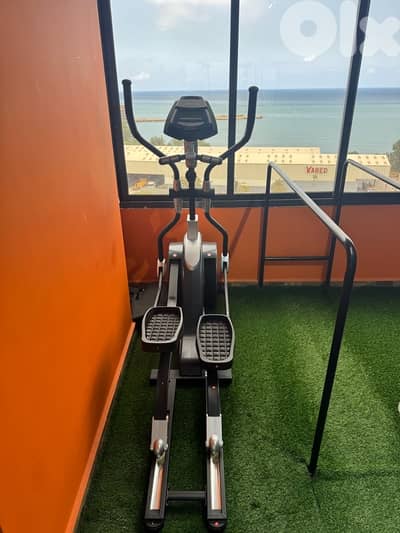 elliptical