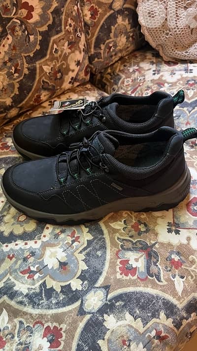 Salamnder Casual shoes; Size: 42