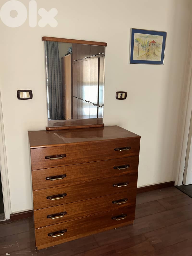 Wooden vanity + Bedside tables 0