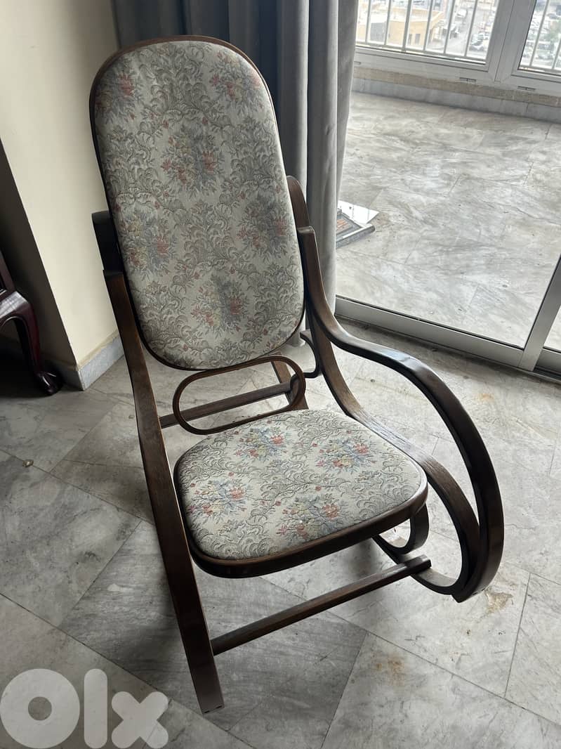 Antique Rocking Chair 1