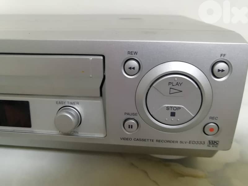 Sony VHS VCR cassettes player SLV ED333 in very good working conditon 3