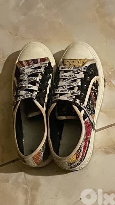 Christian dior shoes real