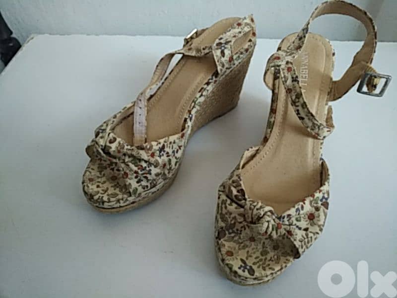 Wedge sandals - Not Negotiable 2