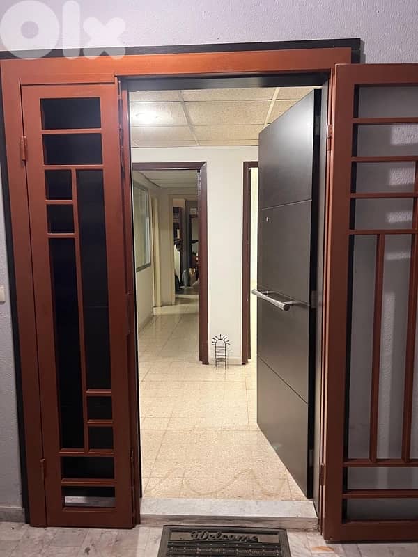 153m 5Rooms Commercial+Parking Sale Jdaide Baouchrieh Metn 0