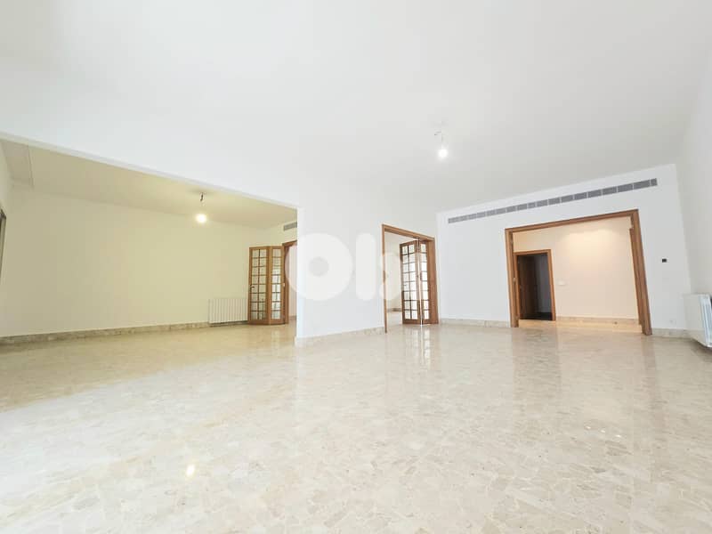 RA25-4419 Apartment 420m² for Rent in Rawche –شقة للإيجار في الروشة 0