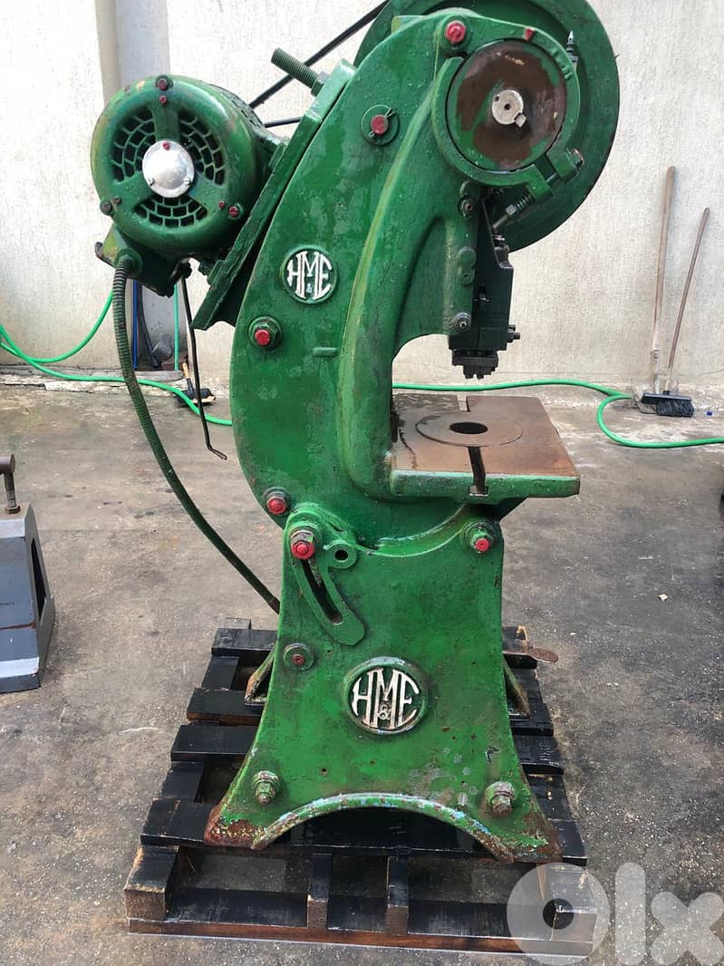 كونتينر بضاعة مشكلة 7