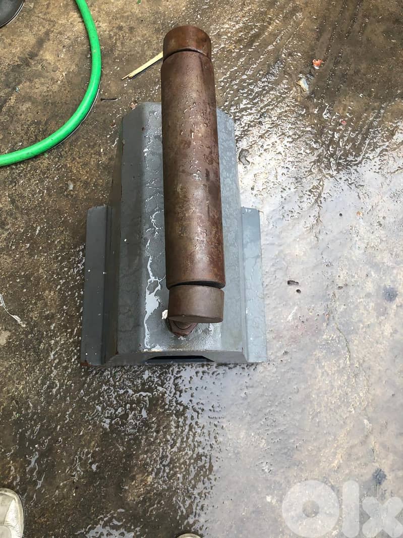 كونتينر بضاعة مشكلة 8